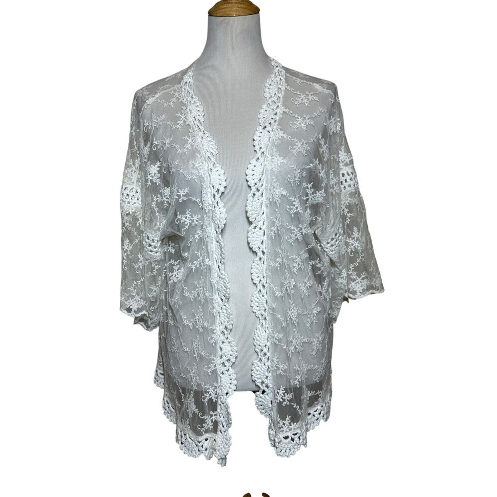Vivid White Leaf Lace and Crochet Kimono Sz 2X NWT